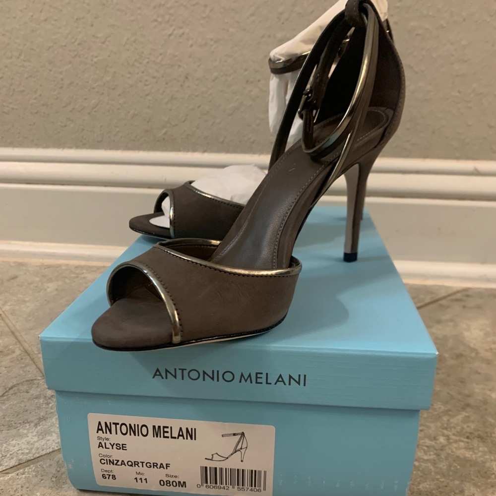Brand new Antonio Melani heels